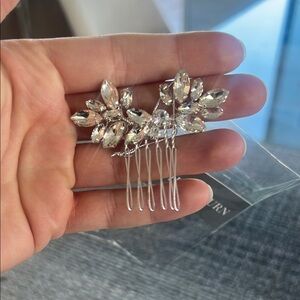 Dareth Colbourn Bridal Hair Comb